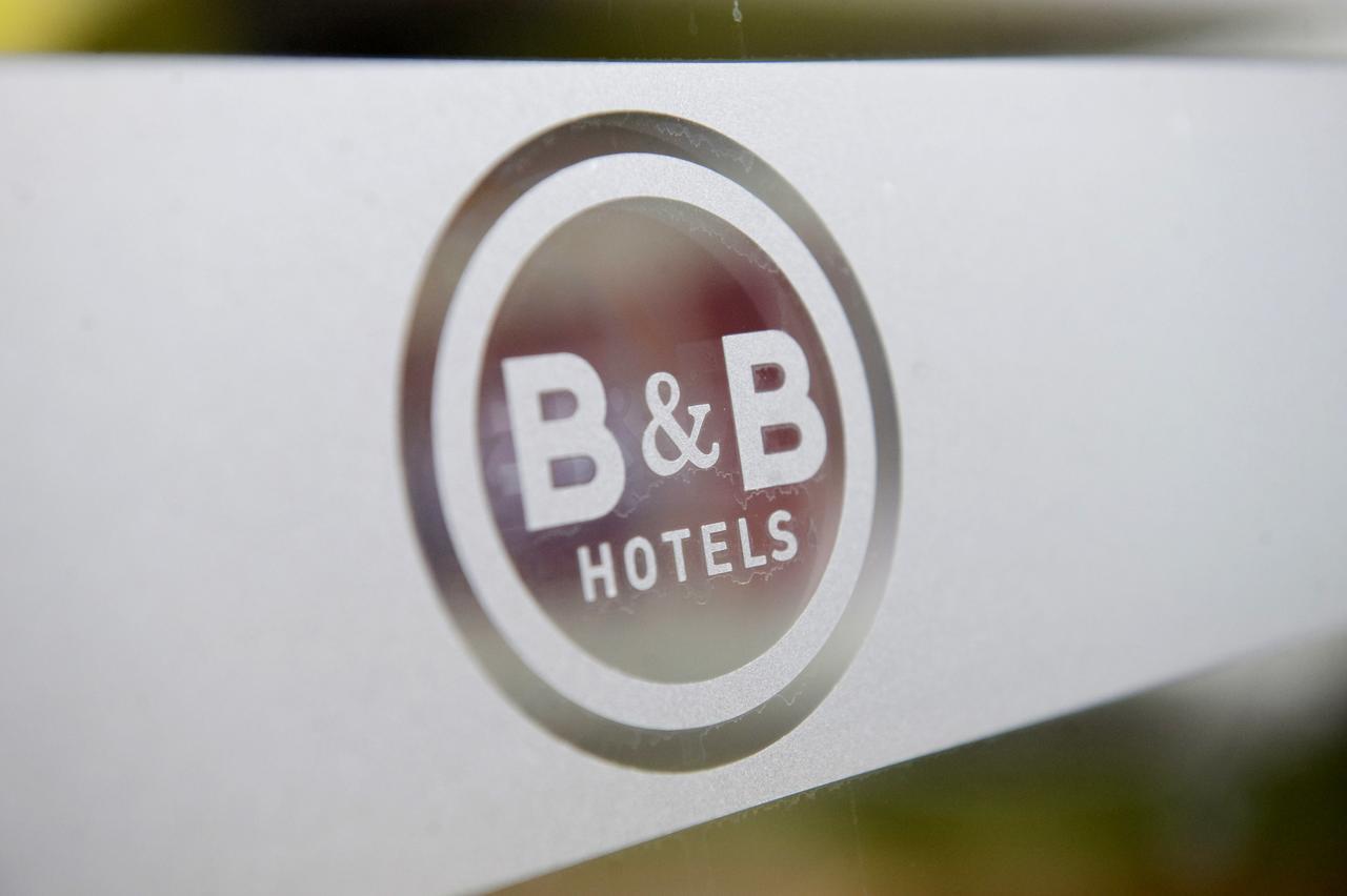 B&B Hotel Chartres Le Forum Le Coudray Екстер'єр фото